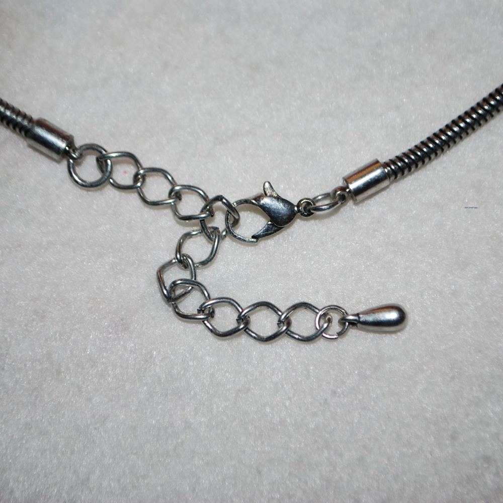Silver & Crystal Dramatic Necklace & Earrings - Picture 7 of 8